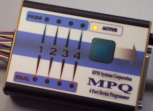 MPQ-C2: Silicon Labs C8051F 마이크로콘트롤러용 프로그래머 (ISP, 특징: 한번에 4개씩 프로그램 가능) 
